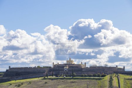 Vista de la Fortaleza de Santa Luzia, Elvas, Portugal. Garrison Border Town de Elvas y sus fortificaciones