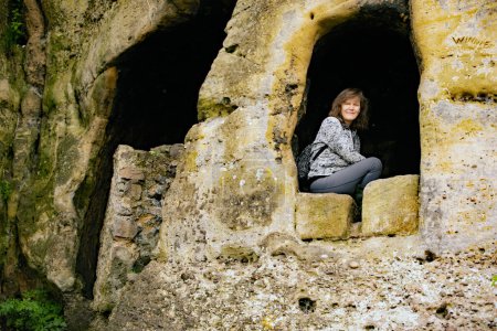 Die Anchor Church Höhlen sind eine Reihe von Höhlen in Keuper Sandstone, in der Nähe des Dorfes Ingleby, Derbyshire.