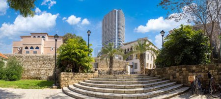 Téléchargez les photos : Israël, centre historique de Tel Aviv Neve Tzedek avec galeries d'art et restaurants. - en image libre de droit