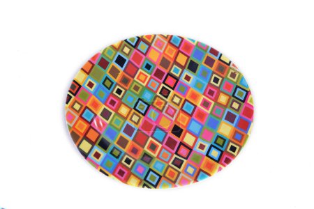 Téléchargez les photos : Plaque colorée objet rond avec des dessins abstraits - en image libre de droit
