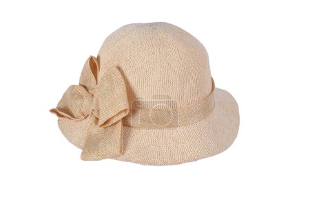Foto de Sombrero estilo sombrero de paja con cinta negra aislada sobre fondo blanco, sombrero de paja para mujer y hombre imagen de protección de la cabeza - Imagen libre de derechos