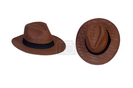Foto de Sombrero estilo Panamá sombrero de paja con cinta negra aislada sobre fondo blanco, sombrero de paja para mujer y hombre imagen de protección de la cabeza - Imagen libre de derechos