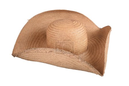 Téléchargez les photos : Chapeau de paille jaune d'été pour femmes avec ruban style à la mode sur fond blanc image - en image libre de droit
