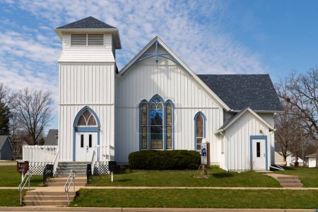 Église méthodiste dans la petite ville du Midwest. Winnebago, Illinois, USA.