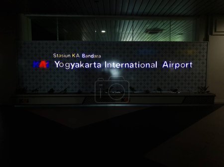 Téléchargez les photos : Yogyakarta, Indonésie - 10 juin 2023 : Aéroport international de Yogyakarta (YIA) à Kulonprogo, Yogyakarta - en image libre de droit