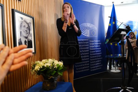 Foto de President of the European Parliament Roberta Metsola during a tribute to David SASSOLI, former European Parliament President (2019-2022) in Brussels, Belgium on January 11, 2023. - Imagen libre de derechos