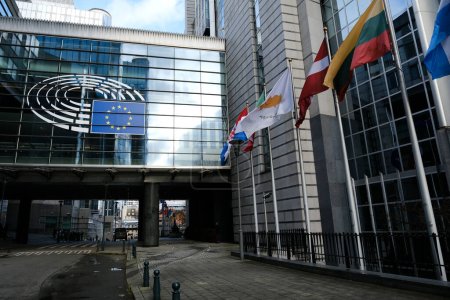 Téléchargez les photos : Exterior view the European Parliament in Brussels, Belgium on January 11, 2023. - en image libre de droit