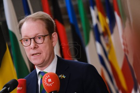 Foto de Tobias BILLSTROM, Minister of Foreign Affairs arrives for a meeting of Foreign Affairs Council (FAC) at the EU headquarters in Brussels, Belgium on February 20, 2023. - Imagen libre de derechos