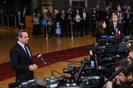 Photo for Greece's Prime Minister Kyriakos Mitsotakis arrives for a EU Summit, at the EU headquarters in Brussels, on March 23, 2023. - Royalty Free Image