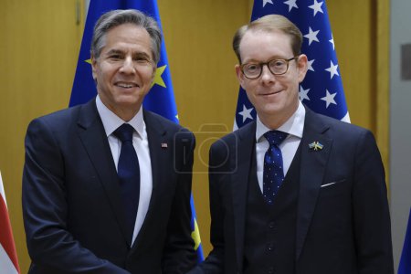 Foto de El ministro sueco de Asuntos Exteriores, Tomás Billstrom, asiste a la Reunión Ministerial del Consejo de Energía UE-Estados Unidos en Bruselas, Bélgica, el 4 de abril de 2023.. - Imagen libre de derechos