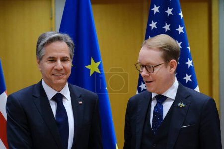 Foto de El ministro sueco de Asuntos Exteriores, Tomás Billstrom, asiste a la Reunión Ministerial del Consejo de Energía UE-Estados Unidos en Bruselas, Bélgica, el 4 de abril de 2023.. - Imagen libre de derechos