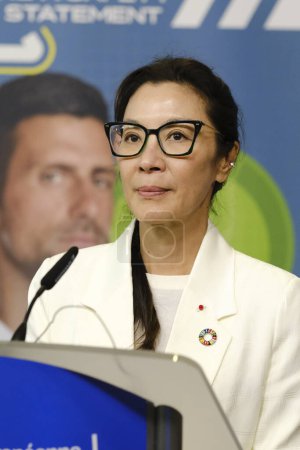 Téléchargez les photos : Michelle Yeoh, ambassadrice de bonne volonté de l'UDP, lors d'une conférence de presse sur la sécurité routière au siège de l'UE à Bruxelles, en Belgique, le 20 septembre 2023 - en image libre de droit