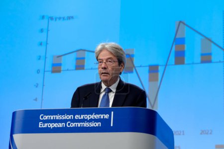 Photo for Press conference by European Commissioner Paolo GENTILONI on the 2023 Autumn Economic Forecast in Brussels, Belgium on November 15, 2023. - Royalty Free Image
