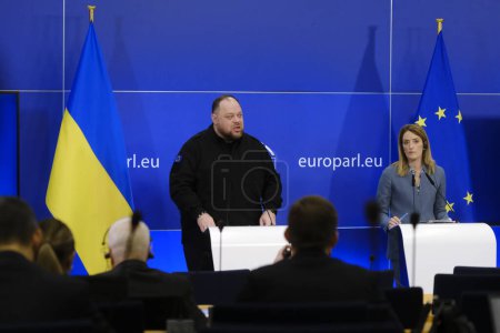 Téléchargez les photos : Conférence de presse du Président du Parlement européen Roberta Metsola et Ruslan STEFANCHUK, Président du Parlement ukrainien (Verkhovna Rada) à Bruxelles, Belgique, le 28 novembre 2023. - en image libre de droit