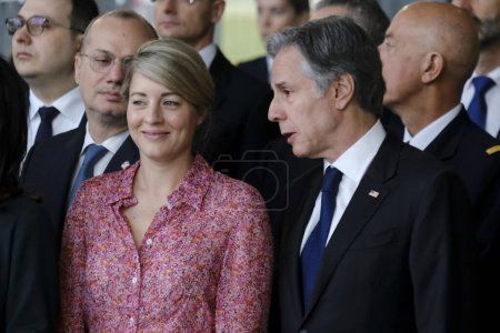 Téléchargez les photos : Melanie Joly, ministre des Affaires étrangères lors d'une cérémonie à l'occasion du 75e anniversaire de l'OTAN au siège de l'OTAN à Bruxelles, en Belgique, le 4 avril 2024. - en image libre de droit