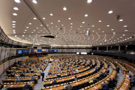 Foto de Vista general del Pleno durante el discurso del rey Felipe de Bélgica en la sesión plenaria del Parlamento Europeo en Bruselas, Bélgica, el 10 de abril de 2024. - Imagen libre de derechos