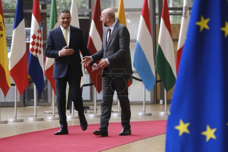 Téléchargez les photos : Le président du Conseil européen Charles MICHEL reçoit le Premier ministre du gouvernement d'unité nationale de Libye, Abdul Hamid DBEIBAH à Bruxelles, Belgique, le 15 mai 2024. - en image libre de droit