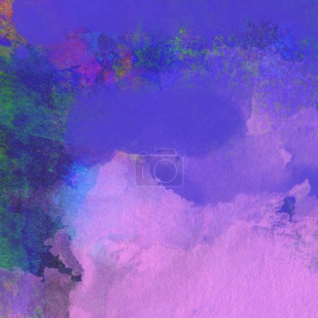 Téléchargez les photos : Fond abstrait créatif réalisé avec des peintures à l'aquarelle aux couleurs mixtes violet et bleu. - en image libre de droit