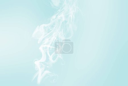 Foto de Pequeñas nubes de humo sobre fondo azul . - Imagen libre de derechos