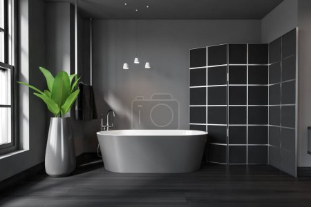 Téléchargez les photos : Vue de face sur salle de bain sombre intérieur avec baignoire, fenêtre panoramique, murs gris, cloison, plante d'intérieur, serviette, parquet en chêne. Concept de design minimaliste. Rendu 3d - en image libre de droit