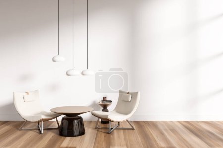 Téléchargez les photos : Vue de face sur lumineux salon intérieur avec deux fauteuils, mur blanc vide, table basse, parquet en chêne. Concept de design minimaliste. Rendu 3d - en image libre de droit