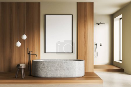Foto de Interior del baño del hotel de madera con bañera en el podio de madera, taburete con toallas y suelo de hormigón beige. Mock up cartel de lona. Renderizado 3D - Imagen libre de derechos