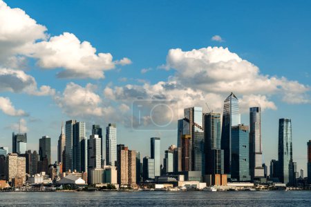 Photo for Panoramic view of New York city skyline on cloudy day. The United States of America. Concept of sightseeing and tourism - Royalty Free Image