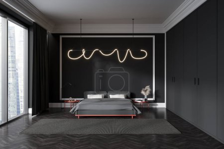 Foto de Dormitorio negro cama interior y mesita de noche con decoración, alfombra en piso de madera. Puerta invisible del estante y ventana panorámica de Singapur. Renderizado 3D - Imagen libre de derechos