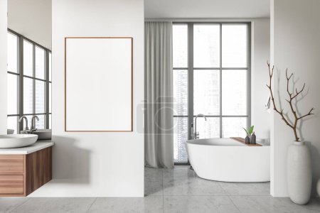 Foto de Interior de baño blanco con bañera, decoración de jarrones en piso de baldosas grises. Zona de baño del hotel con ventana panorámica en Singapur. Cartel de lienzo burlón. Renderizado 3D - Imagen libre de derechos