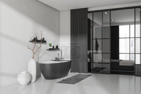 Téléchargez les photos : Vue d'angle sur salle de bain lumineuse et intérieur de la chambre avec fenêtre panoramique avec vue sur le gratte-ciel de Singapour, baignoire, murs blancs, sol en béton, lit, cloison en verre, vases. Rendu 3d - en image libre de droit