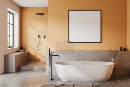 Téléchargez les photos : Salle de bain intérieure orange clair avec baignoire et douche sur podium, fenêtre panoramique sur tropiques, tapis sur sol béton gris. Affiche en toile maquillée. rendu 3D - en image libre de droit