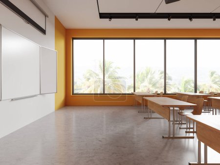 Foto de Interior de aula minimalista con escritorio y sillas en fila, maqueta de espacio de copia pizarra vacía. Sala de audiencia de la escuela, vista lateral ventana panorámica en los trópicos. Renderizado 3D - Imagen libre de derechos