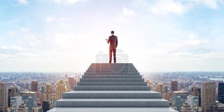 Photo for Businessman climbed the stairs with clipboard in hand, panoramic New York cityscape under blue sky. Concept of business goal, achievement, career development and success - Royalty Free Image