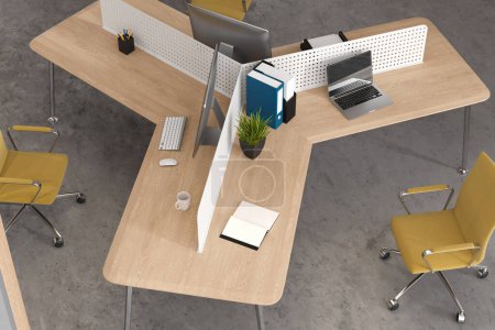 Téléchargez les photos : Vue de dessus de l'intérieur confortable de l'espace de travail avec des fauteuils jaunes, pc bureau sur table partagée avec partition, sol en béton gris. Lieu de travail de bureau avec des meubles minimalistes. rendu 3D - en image libre de droit