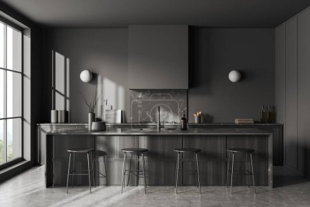 Foto de Interior de la cocina oscura con sillas de bar e isla en suelo de hormigón gris. Utensilios de cocina en cubierta con decoración, zona de cocina con ventana panorámica. Renderizado 3D - Imagen libre de derechos