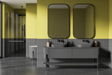 Téléchargez les photos : Intérieur sombre et vert de la salle de bain de l'hôtel avec double lavabo, vanité et douche en verre avec baignoire derrière la cloison. Salle de bain moderne avec mobilier de luxe. rendu 3D - en image libre de droit