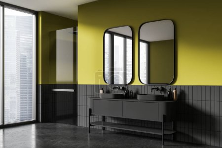 Téléchargez les photos : Green home salle de bain intérieure avec double lavabo, vanité et douche en verre, vue latérale sol en béton gris. Coin bain élégant avec fenêtre panoramique sur les gratte-ciel. rendu 3D - en image libre de droit