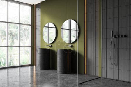 Téléchargez les photos : Intérieur de la salle de bain de l'hôtel vert et gris avec double lavabo et douche en verre, vue latérale sol en granit gris. Coin de bain élégant avec fenêtre panoramique. rendu 3D - en image libre de droit