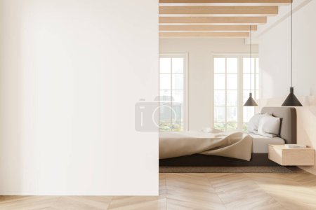Foto de Interior de dormitorio moderno con paredes blancas, suelo de madera, cómoda cama king size con dos mesitas de noche y espacio de copia de la pared a la izquierda. renderizado 3d - Imagen libre de derechos