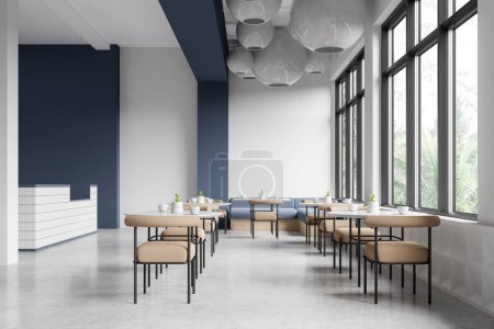 Téléchargez les photos : Intérieur moderne du restaurant avec tables et sièges par de grandes fenêtres, style minimaliste, lumière naturelle vive, concept d'espace repas. Rendu 3D - en image libre de droit
