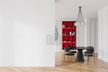 Téléchargez les photos : Élégant salon intérieur blanc et rouge avec table et chaises, étagère avec livres et décoration d'art, parquet. Maquette de cloison vide. rendu 3D - en image libre de droit