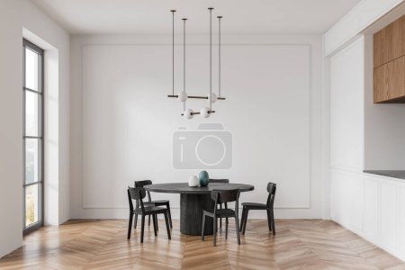 Foto de Minimalista casa cocina interior mesa redonda y sillas negras, armario de cocina con estantes de madera y blanco. Ventana panorámica en el campo. Renderizado 3D - Imagen libre de derechos