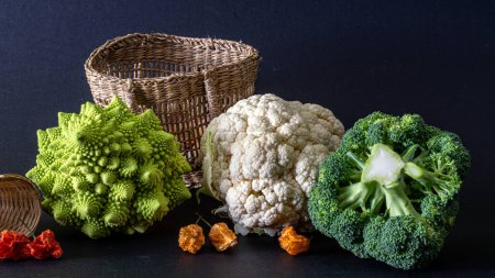 still life photo with photo of cauliflower, different colors and varieties of cauliflower, photo