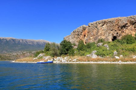 Blick auf die maligrad Insel (Albanien) am prespa See