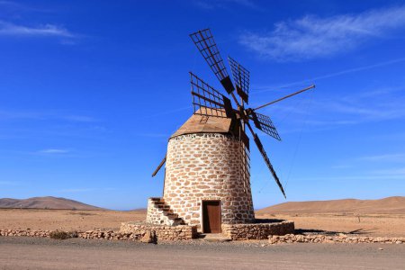 Moulin à vent Tefia Fuerteventura aux îles Canaries en Espagne
