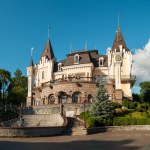 Castle on the mountain or Puppet theater in Kyiv