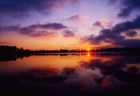 Vartry Reservoir bei Sonnenuntergang; Roundwood County Wicklow Irland