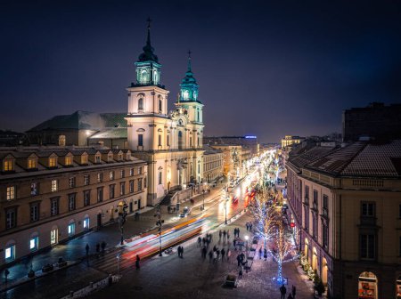 Téléchargez les photos : Vue aérienne de Varsovie, Pologne en hiver - en image libre de droit