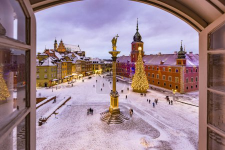 Téléchargez les photos : Place Royale d'Hiver à Varsovie, Pologne - en image libre de droit