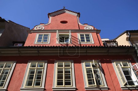 Foto de Antiguo palacio en la ciudad de Praga. Foto de alta calidad - Imagen libre de derechos
